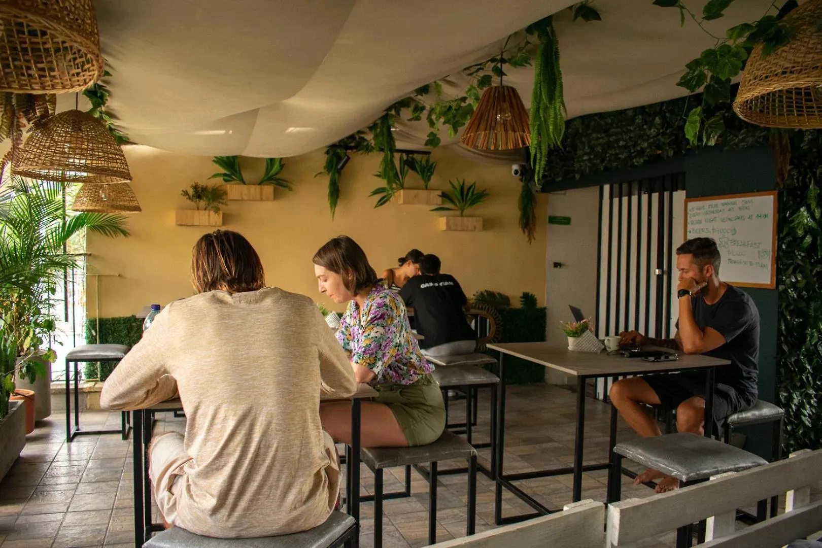 Oasis Hostel Medellin 0*,