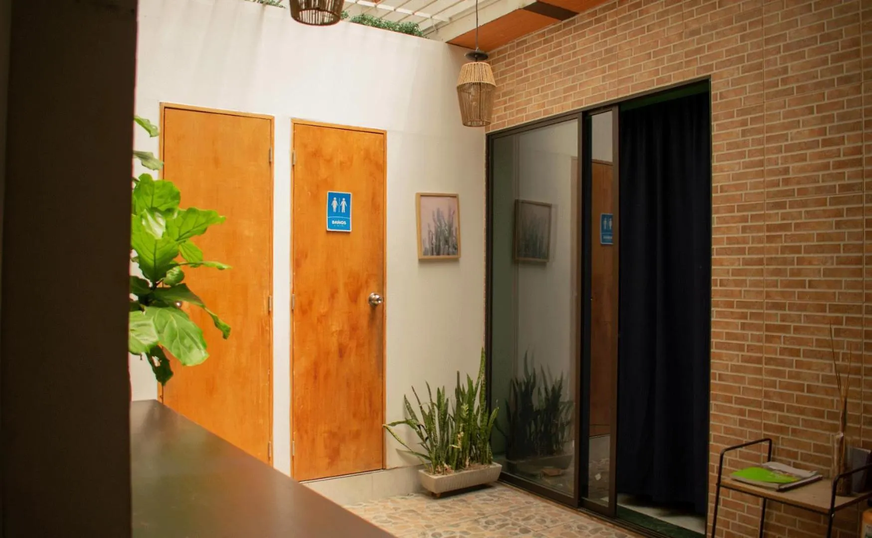 Oasis Hostel Medellin Colombia