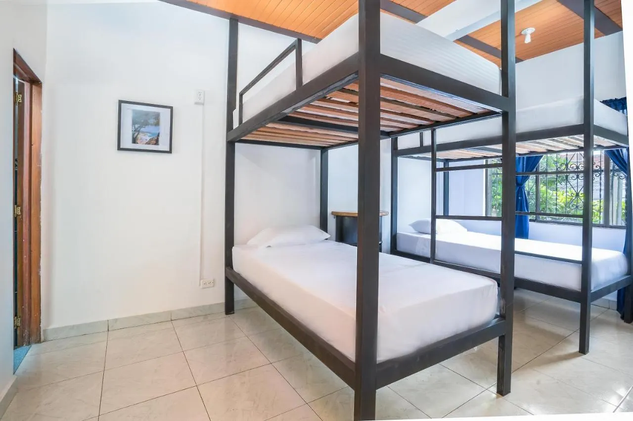 Oasis Hostel Medellin 0*,